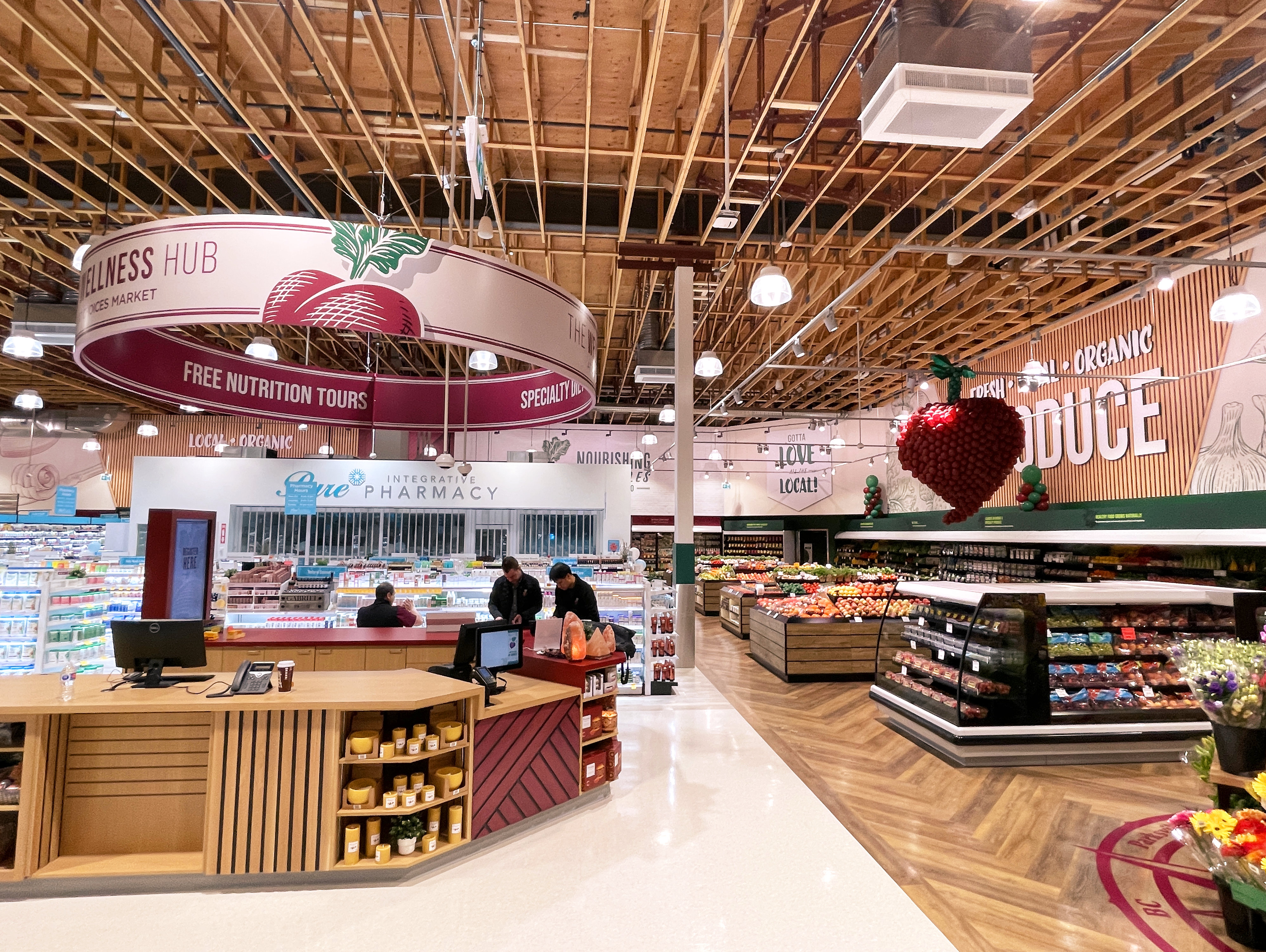 Choices Market aisle signage and customer touchpoint
